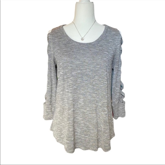 Jennifer Lopez Tops - Jennifer Lopez Top.  Size XL.  Crisscrossed sleeves.